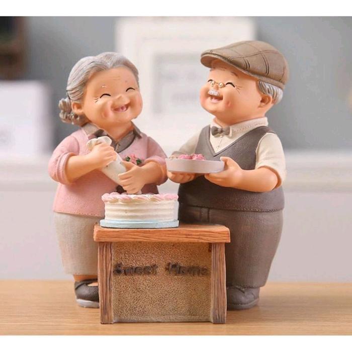 Miniatur Opa Oma Forever Love / Pajangan Kakek Nenek / Hiasan Opa Oma / Hadiah Anniversary Wedding