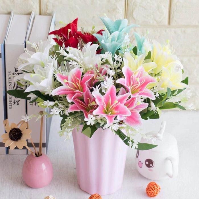 MH - Bunga Lili Plastik Tanpa Vas / Pot Lily Artificial Kembang Sepatu