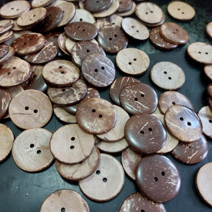 Kancing Batok 2cm perlusin / Kancing Batok Kelapa 32L / Aplikasi Baju