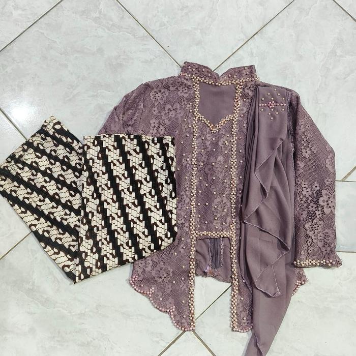 Kebaya Broklat Anak Kutubaru Hijab Selendang Fashion