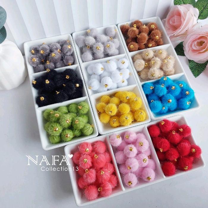 Pompom Bulu Landak (4pcs)