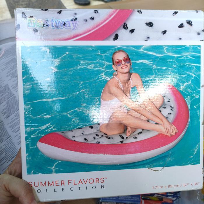 y Dragon Fruit Floating beach ban renang santai