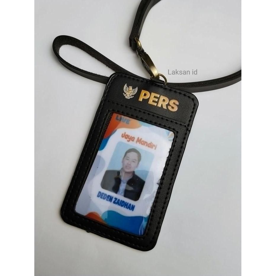 Tempat Id Card PERS Kulit / Id Card Holder Pers Wartawan Gantung / name tag pers wartawan tali kulit