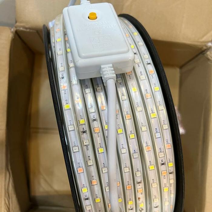 [READY] LAMPU LED STRIP RGB 5050 100M 100 METER KEDAP KEDIP LED SELANG RGB