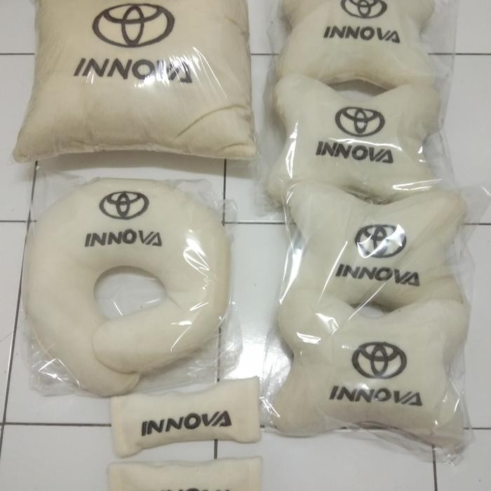Bantal Mobil Headrest Innova