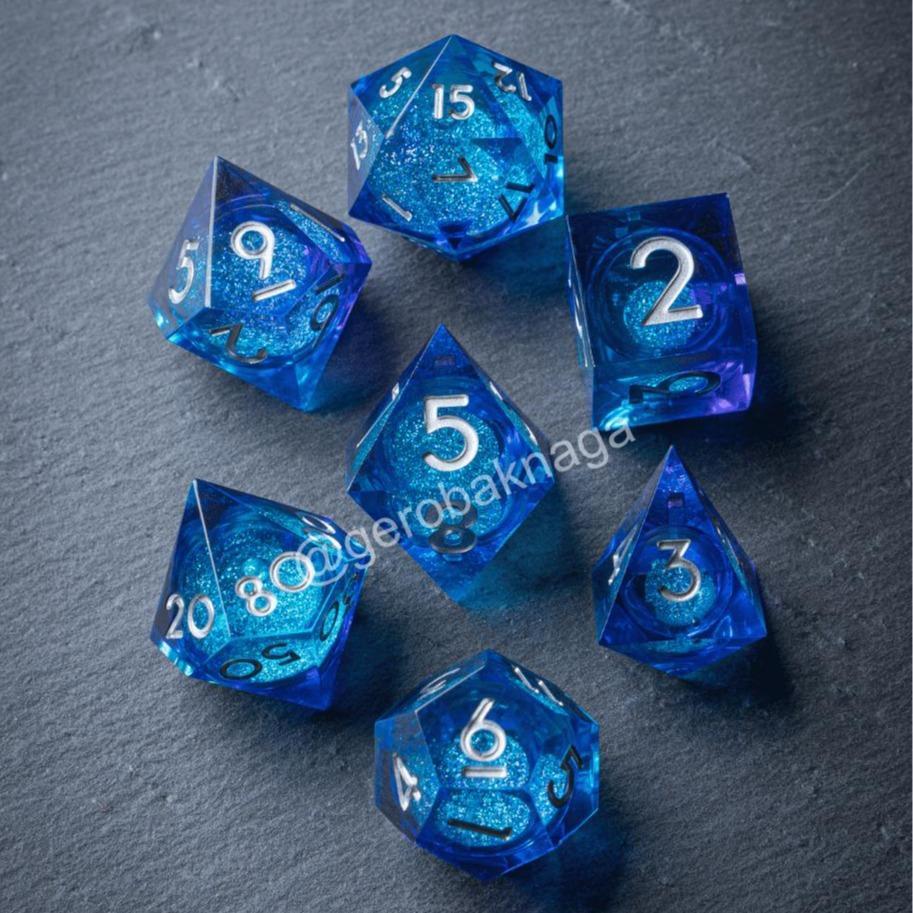 [Ready] Premium High Quality Polyhedral Resin Dice - Dadu set | DND Dungeon Dragon | Liquid Core - L