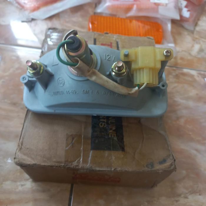 Sein Bumper Assy Kiri Corolla Dx83 Original Koito Japan