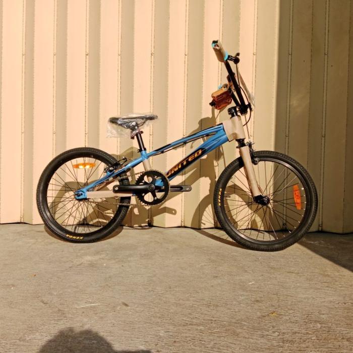 Sepeda BMX United Jumper Race Ukuran 20
