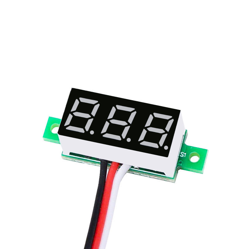 4pcs Digital Digital Voltmeter 0.28Inch Three-Line 0-100V Digital Voltmeter Gauge Tester LED