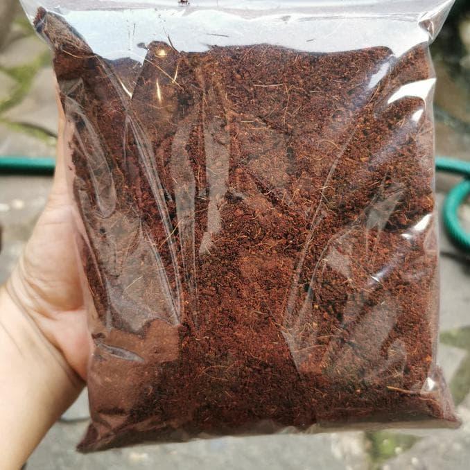 Media Tanam Cocopeat Halus / Cocopeat Halus Fermentasi Kuringloro