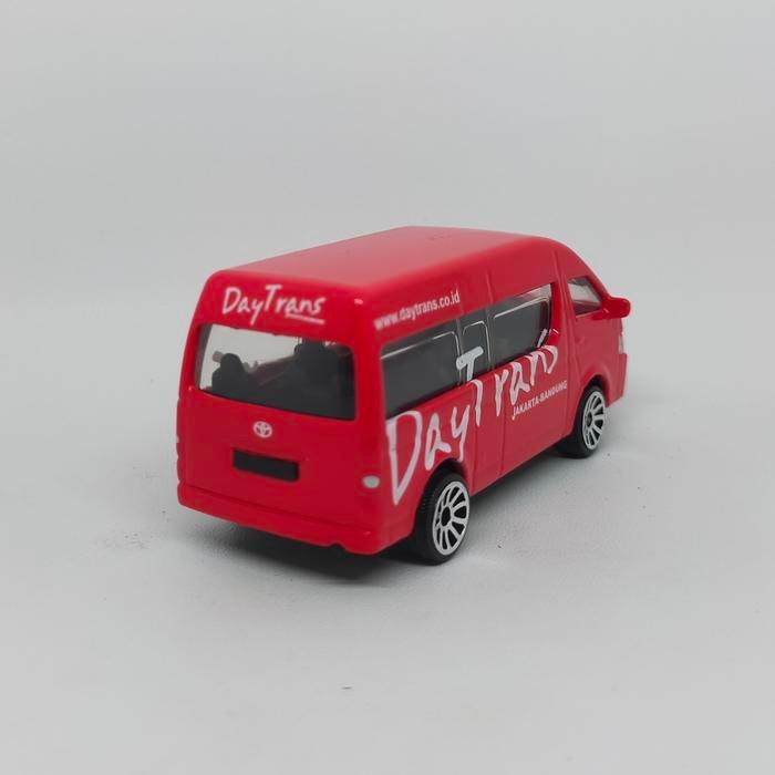 MAJORETTE TOYOTA HIACE CUSTOM DAY TRANS 1:64
