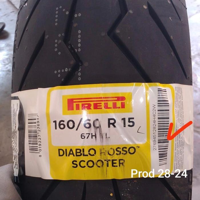 Ban Yamaha TMax Pirelli Rosso Scooter Radial 160/60-15
