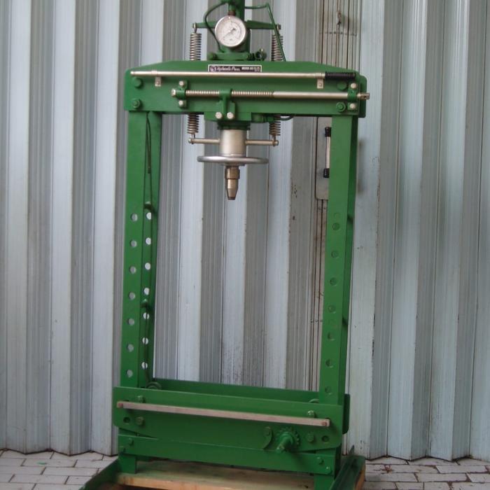 Hydraulic press Nagasaki 5 Ton