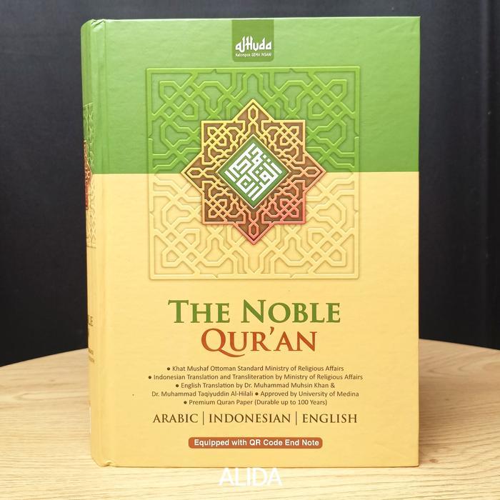 Sedia The Noble Quran - Alquran 3 bahasa Arab Indonesia Inggris plus Latin A5 Al-Quran Alhuda