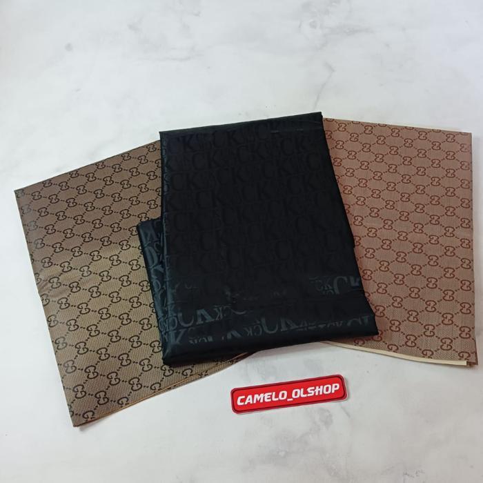 KAIN JOK GUCCI BAHAN TEBAL UNIVERSAL SEMUA MOTOR / SARUNG JOK GUCCI