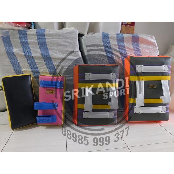 Pecing Jawara 60X40 Original Target Taekwondo Besar Peching Pad Silat