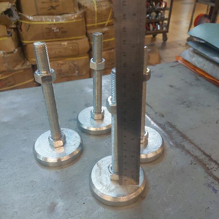 kaki meja besi M16/adjuster foot m16 heavyduty/adjuster m16 heavyduty Siap Kirim