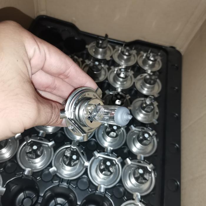 Baru Grosir Bohlam Lampu Mobil H4 Philips Germany Ori Berkualitas