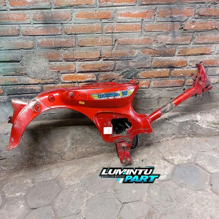 Rangka C70 MK3 ori cat original bawaan striping C70 ori bawaan slebor belakang ori