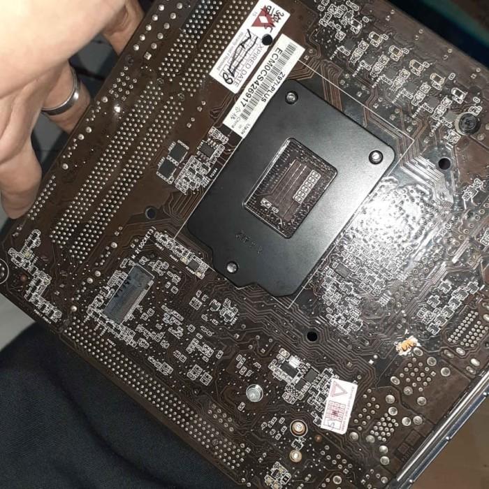 Dijual Core i7 4790 vs Asus H97i Plus Mini ITX Soket 1150