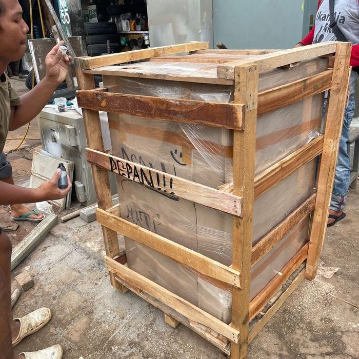 Terlaris Jasa Ekspedisi Brankas Pak Tomi