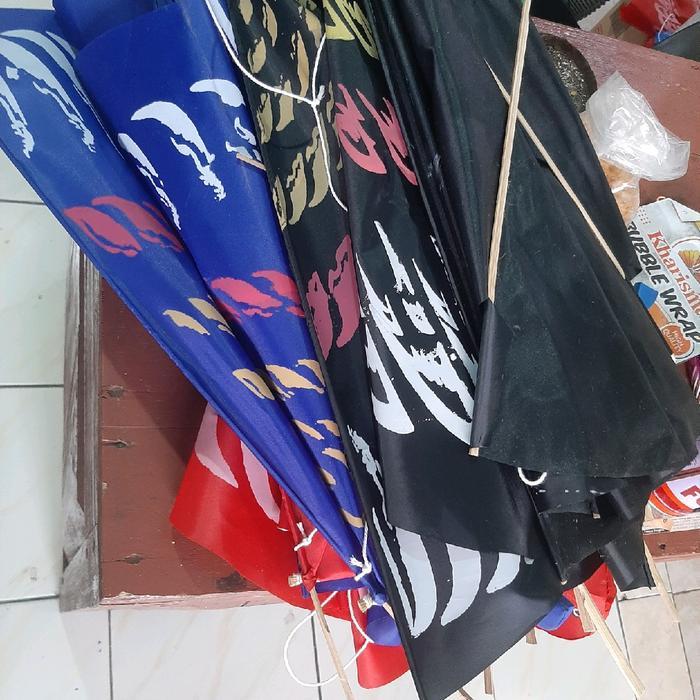 layangan hiasa burung garuda