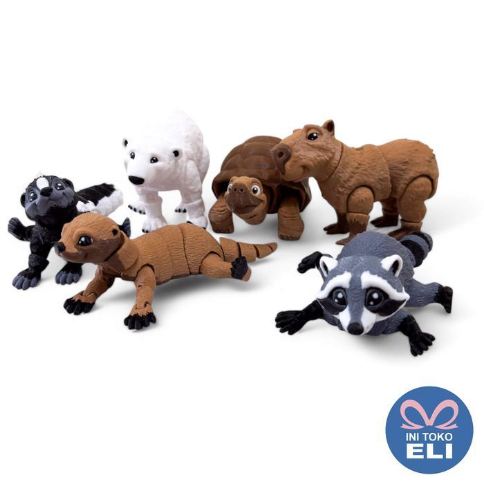 Figur Hewan Binatang Realistis Koleksi & Dekorasi Lucu Toy Capybara Bear Otter Racoon