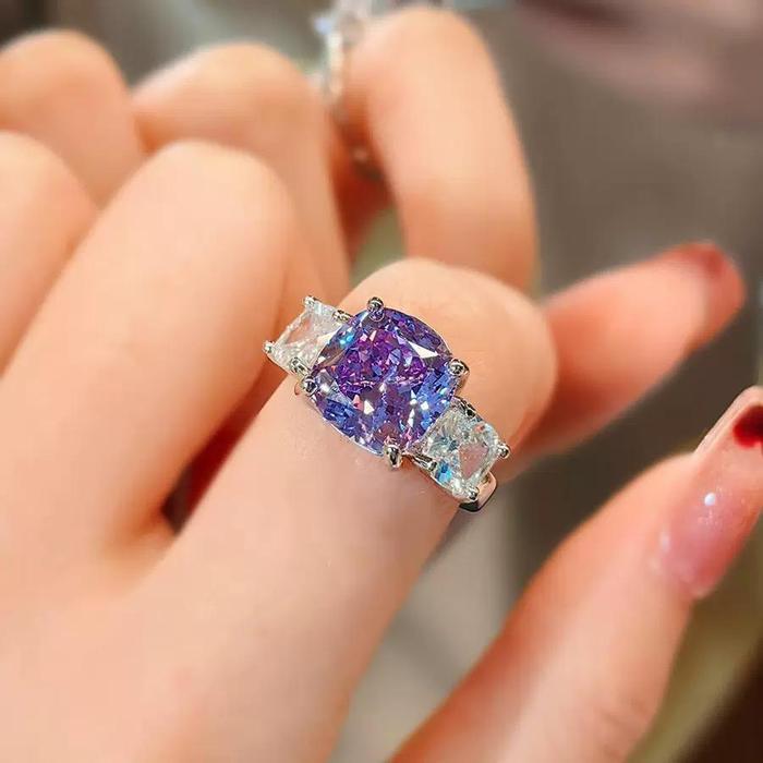 Terlarisss Set Aksesoris Permata Ungu Kotak ( Anting, Kalung, Cincin )
