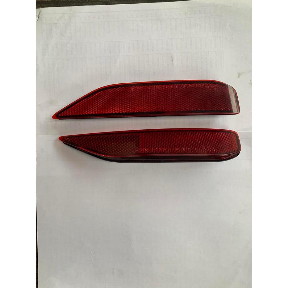 Reflektor Bumper Belakang Xpander
