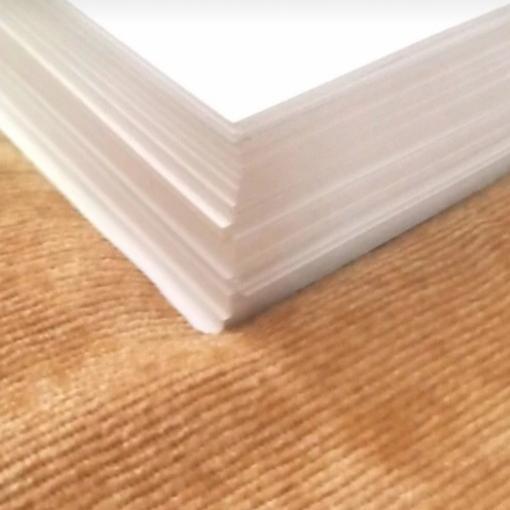 Art Paper 150 gram UK A 4 ( 1 rim)