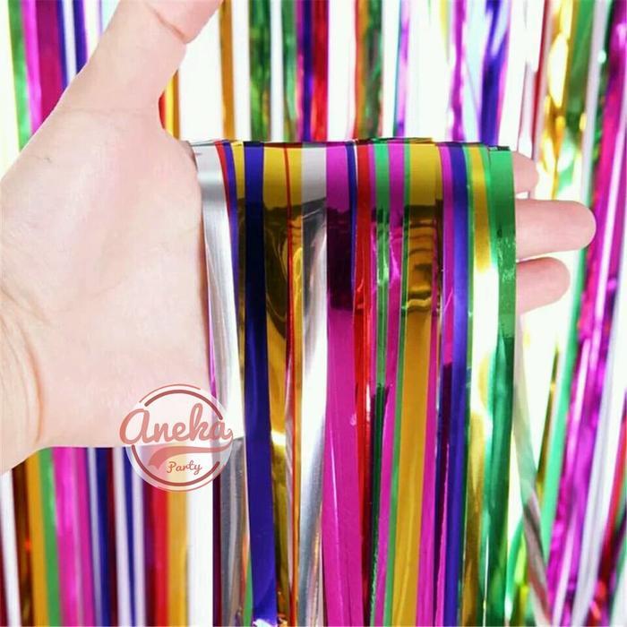 tirai foil warna warni / backdrop rainbow / foil fringe curtain / background dekorasi pesta pelangi