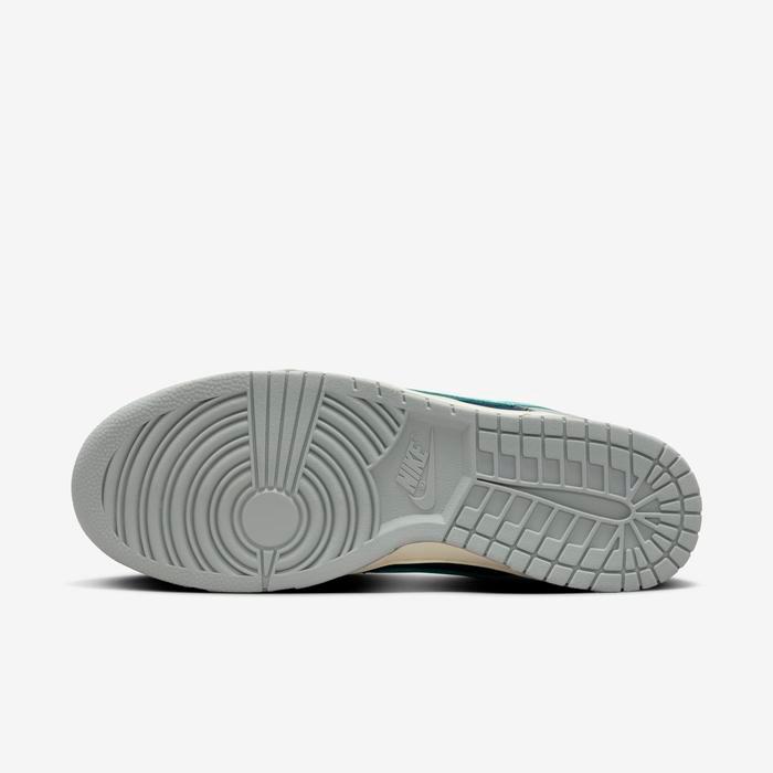 Dunk Low PRM LHT PUMICE DARK OBSIDIAN