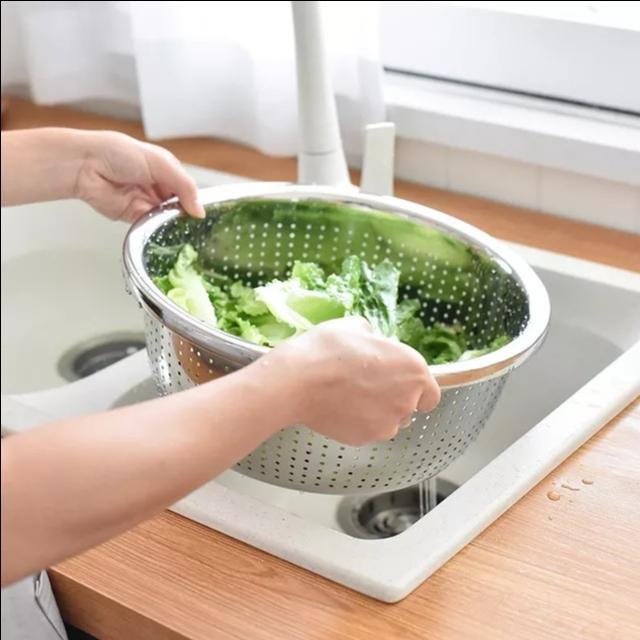 Baskom Lubang / Baskom Bolong / Baskom Bakul Stainless Saringan Sayur