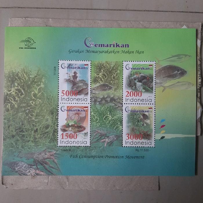 Perangko Indonesia 2011 seri Gemar makan Ikan sheet 4 prangko