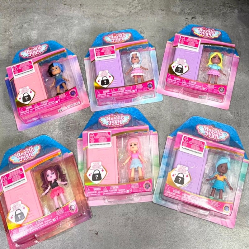 In Stock Genuine 5cm Royale High Surprise Locker Royale High 12 Styles Girl Doll Action Figure Fan