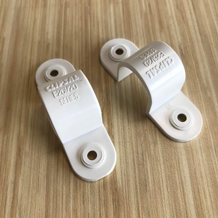 Klem Pipa Listrik - Klem Konduit Clipsal 20mm