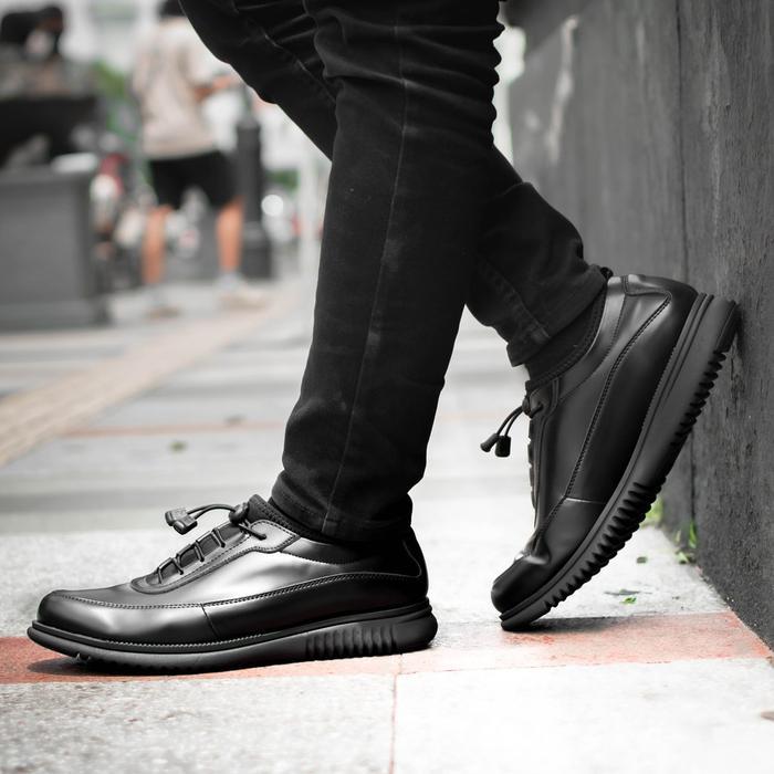 Volve Wave Black - Sepatu Casual Formal Kerja Kasual Pria Pesta Pantofel Hitam Pria Cowok Shoes