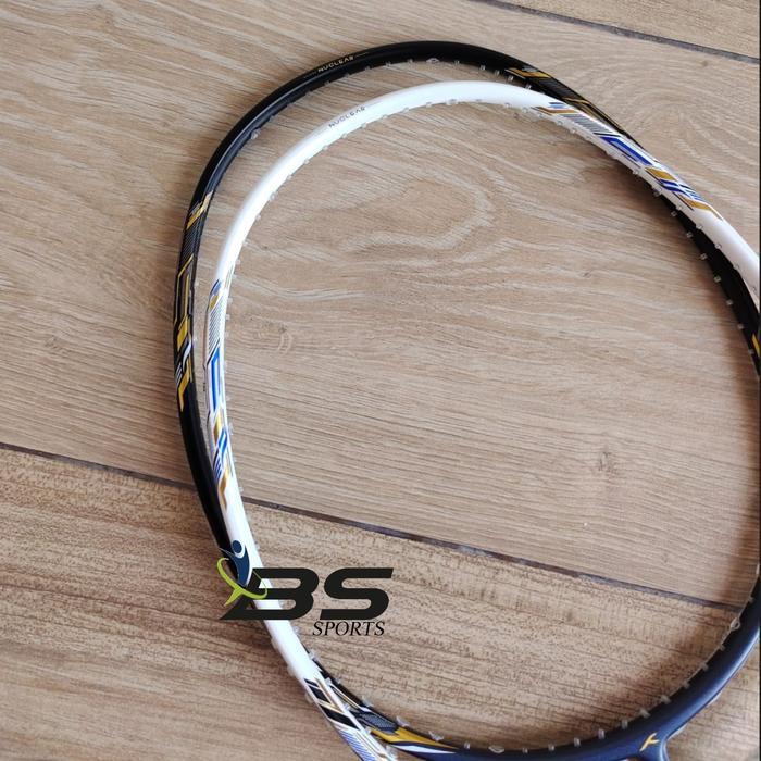 RAKET BADMINTON HUNDRED NUCLEAR 60 HNDRD NUCLEAR 60 Best Quality