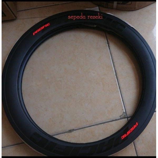 Pacific Rims 20 Murni 32 Hole