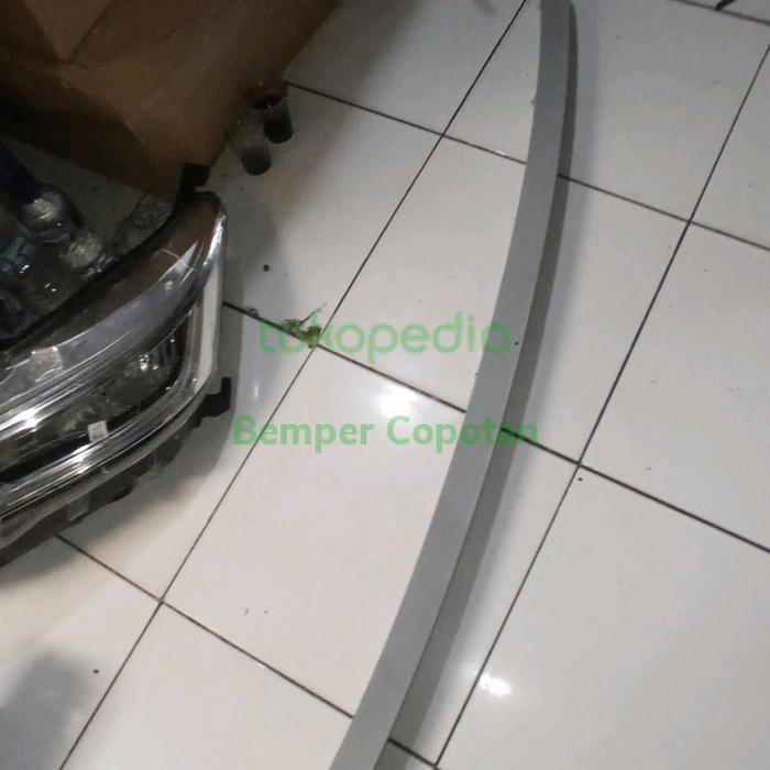 Moulding Bagasi Luxio Original
