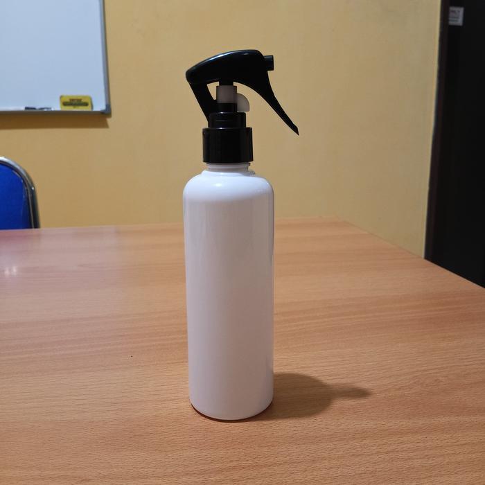 botol spray Triger 250ml / botol triger 250ml triger hitam