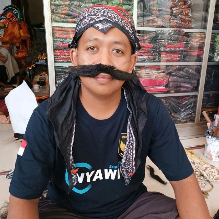 BERKUALITAS KUMIS WAROK,KUMIS, KUMIS MAINAN, KUMIS PASANGAN, BREWOK, BREWOK MAINAN, WOK, JENGGOT,