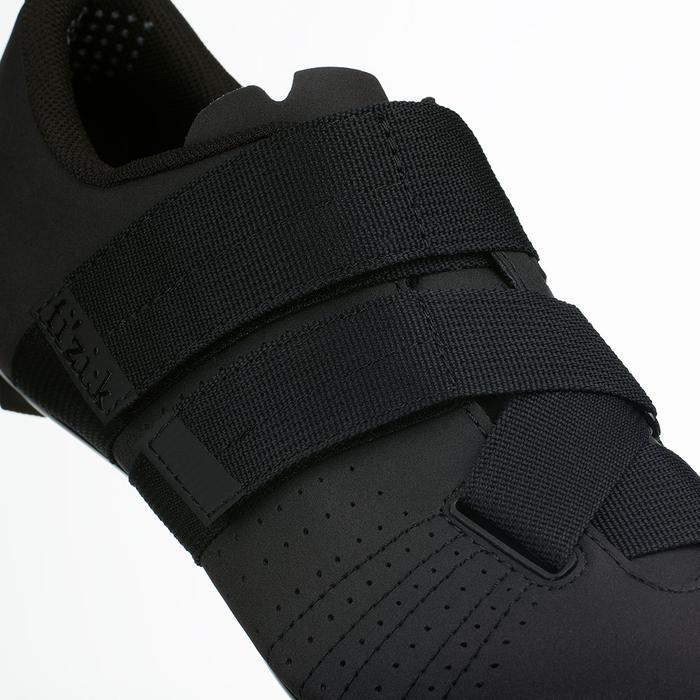 Fizik Sepatu Sepeda Fizik Tempo Powerstrap R5 Hitam
