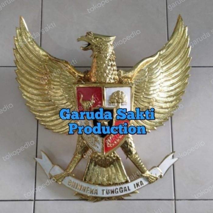 Ready Lambang garuda pancasila logam kuningan 35 cm