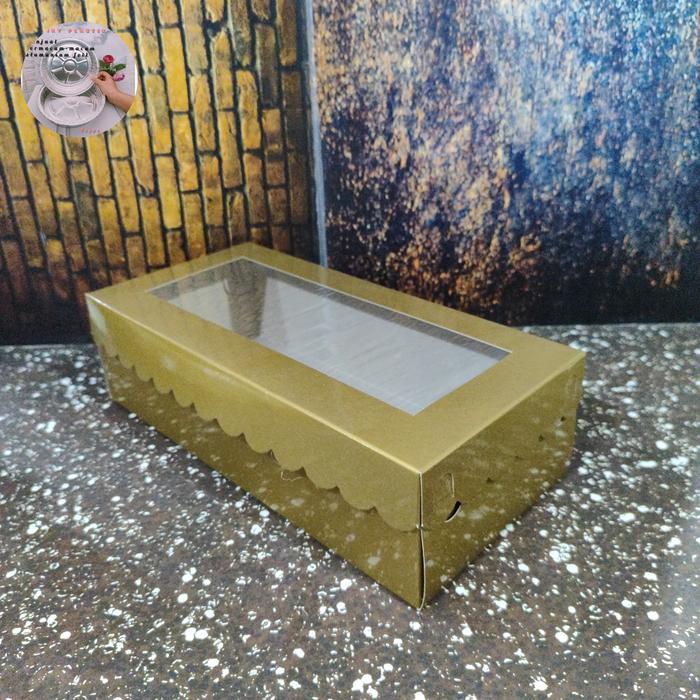 Dus emas kaca/Box kue 12x25 Tinggi 7cm