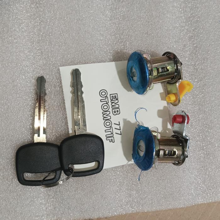 Kunci Pintu Daihatsu Taruna Taft F70 Feroza Set 2 Pc Taiwan