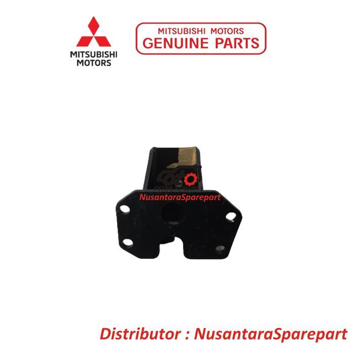 Breket Dudukan Engine Mounting Kanan Triton 1091A466 / 1091A330 -- Kj154