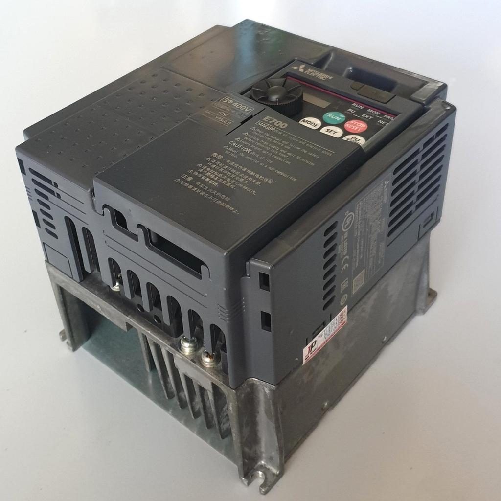 inverter mitsubishi 1.5kw 380v FR-E740-1.5K-CHT