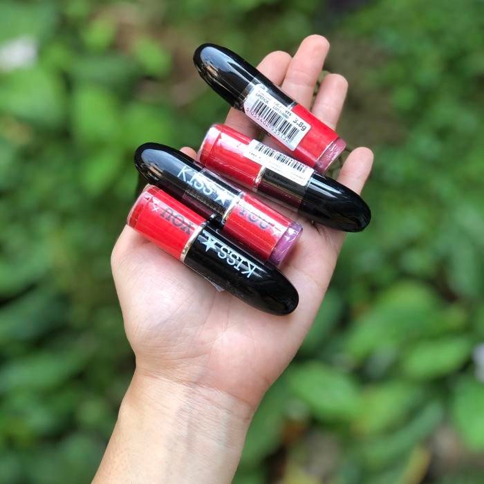 one direction 1d lipstick merchandise kiss you [kualitas terbaik]