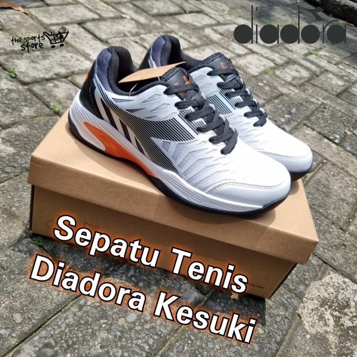 Sepatu Tenis Diadora Kesuki